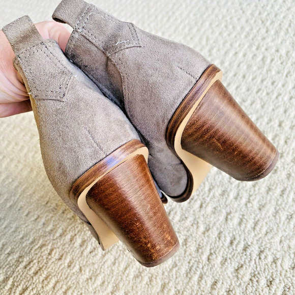 Nine West Womens Pull On Ankle Boots Casual Light Brown Suede High Heel US 6.5M - Picture 4 of 10